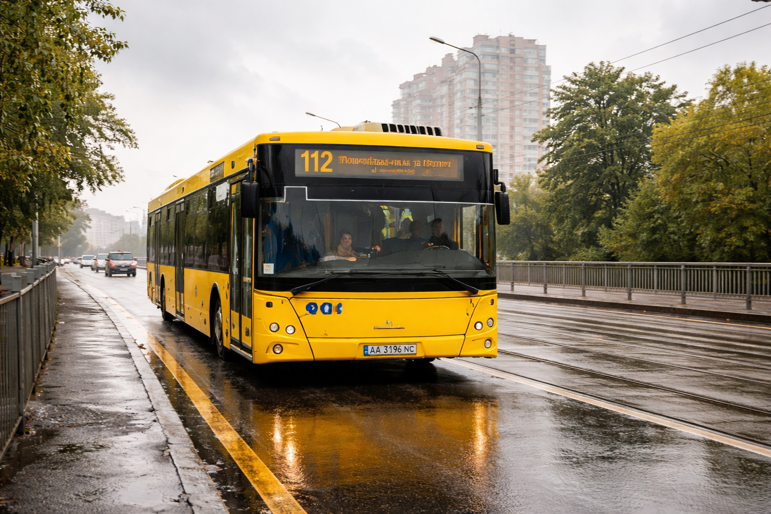 112 автобус Київ: маршрут, розклад, зупинки та практичні поради