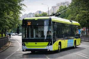 32 тролейбус Львів: маршрут, розклад, зупинки та практичні поради 2026